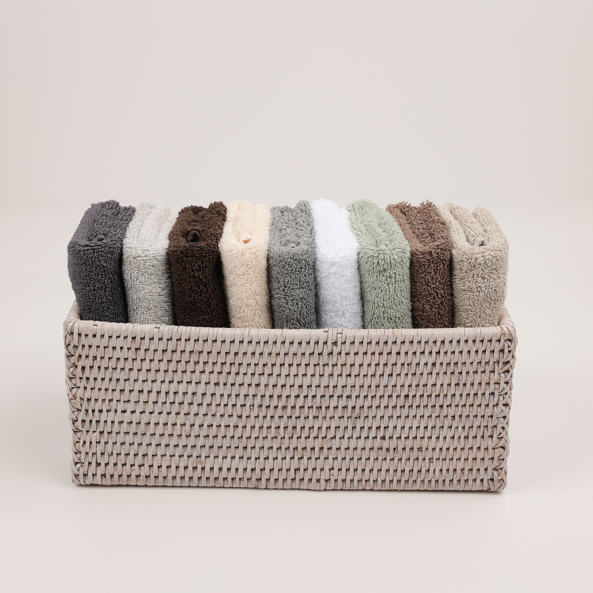 Natürliche Handtücher in 9 Farben – Rhomtuft Princess 30x30 cm aus saugstarker Baumwolle mit edlem Finish