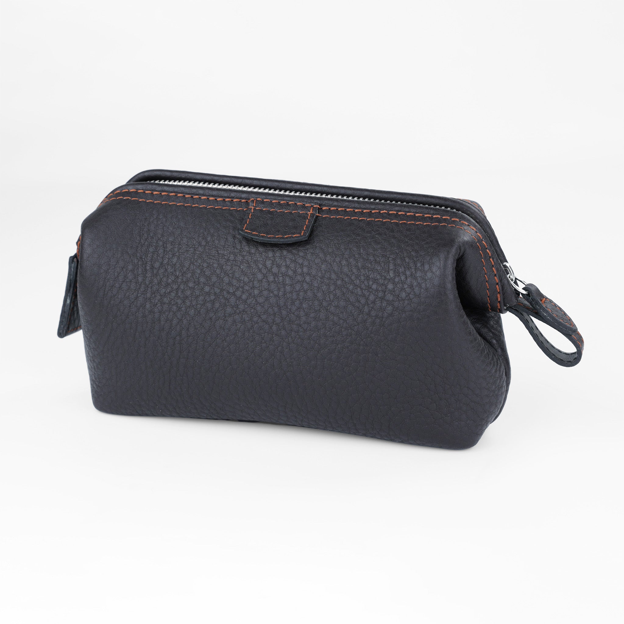 Dunkelbraune Kosmetiktasche aus weichem Chervo Leder von F. Hammann