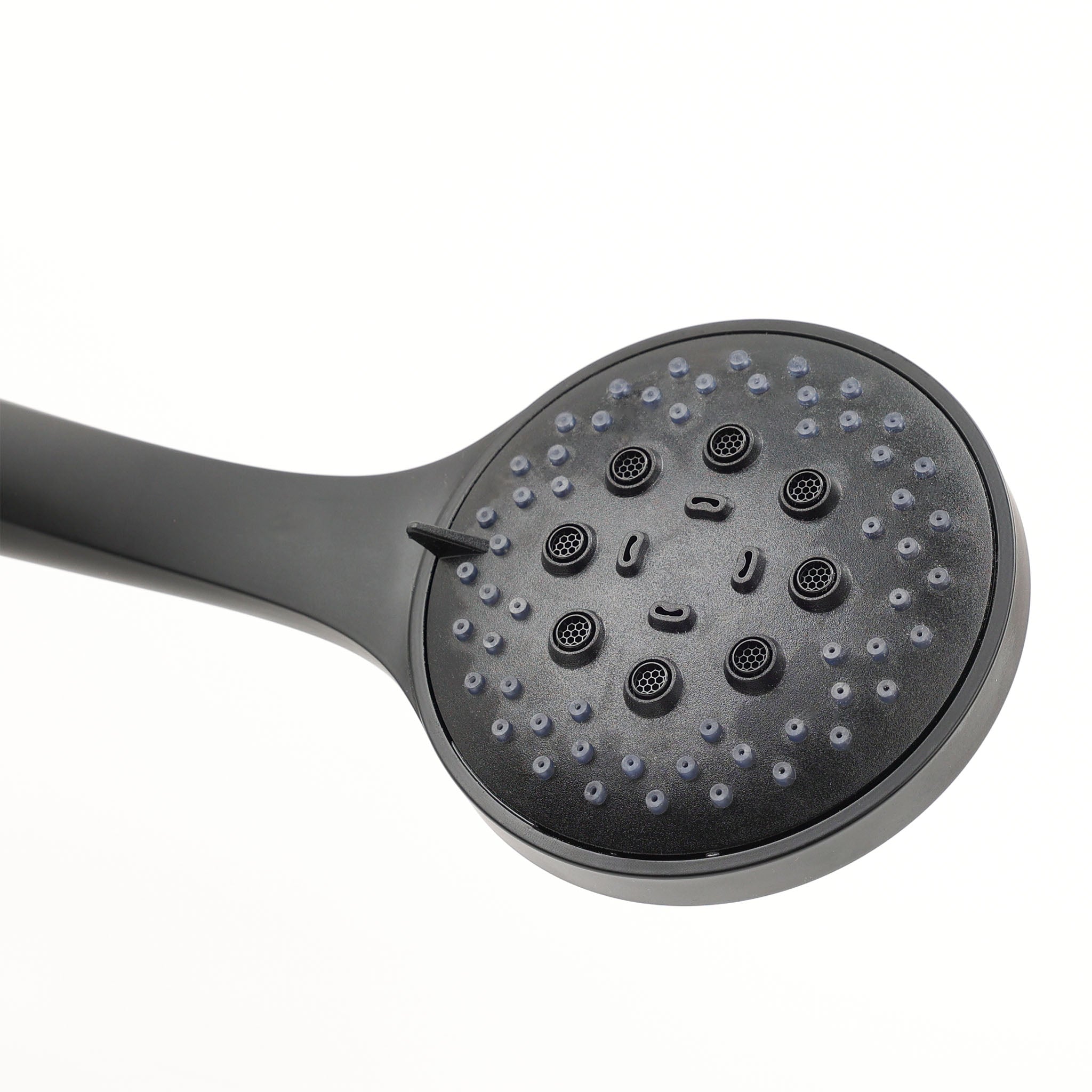 Fantini runder Duschkopf in Schwarz matt-Detailansicht des technisch hochwertigen Brausekopfes mit vielen verstellbaren Düsen-zeitloses Design