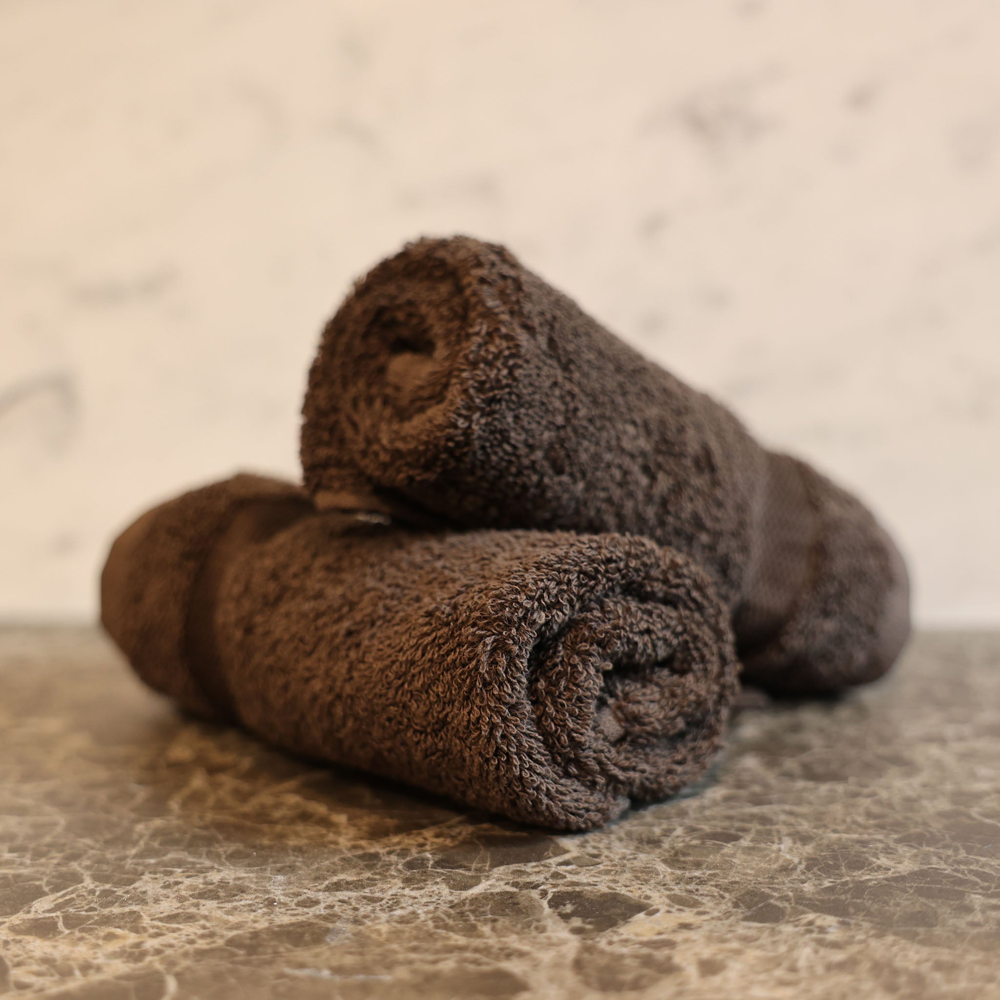 Flauschige Handtücher in Mocca – Rhomtuft Princess 30x30 cm aus saugstarker Baumwolle mit edlem Finish