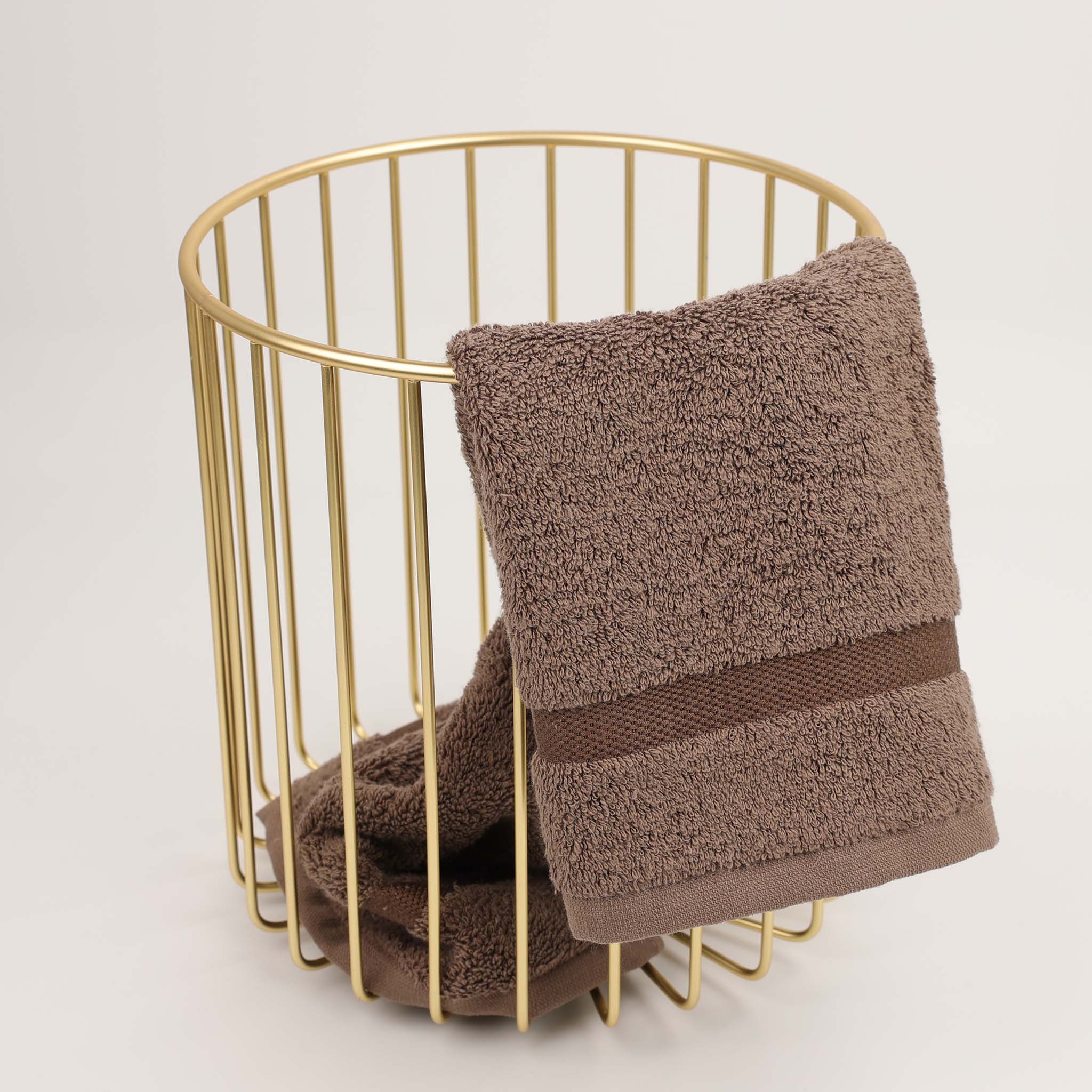 Kompaktes Handtuch 40x60 cm aus 100 % Baumwolle – besonders flauschig, langlebig und elegant mit mercerisierter Borte