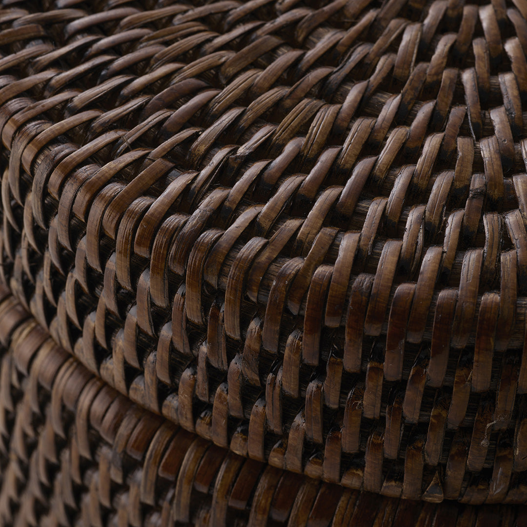 Moderner Badeimer in dunklem Rattan-Design, langlebig und stilvoll, perfekt für Badezimmer, Decor Walther Basket Kollektion, dasfeinebad
