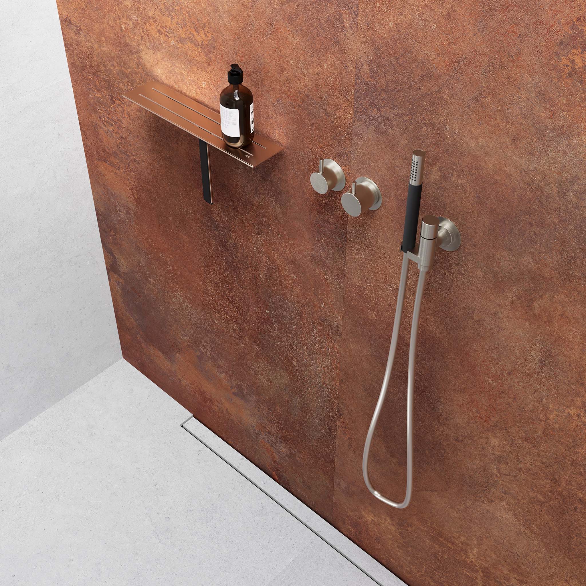 Design-Set mit Duschablage und Abzieher in gebürstetem Kupfer – edle Kombination für stilvolle Badezimmergestaltung.