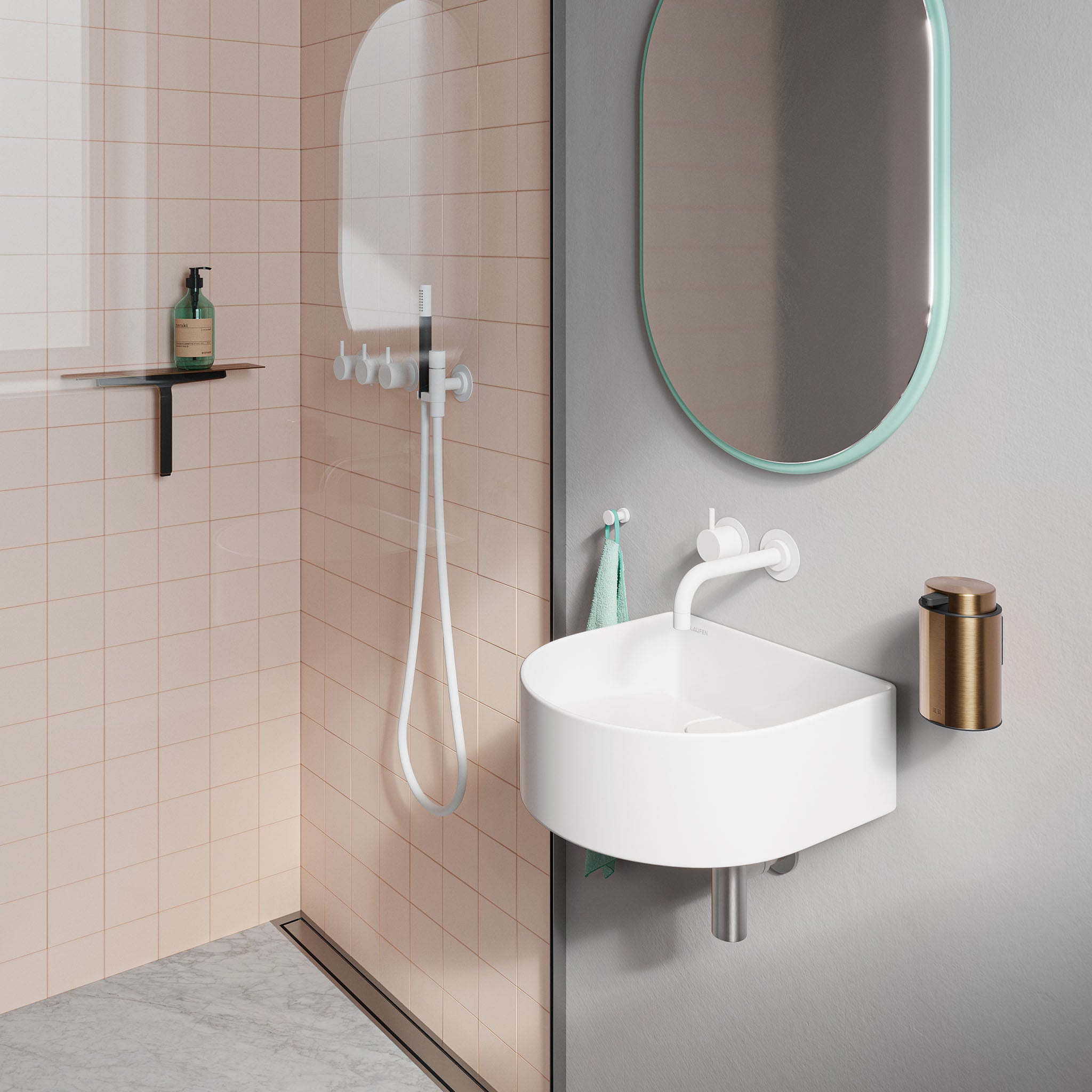 Design-Seifenspender für die Wand in gebürstetem Kupfer – hochwertiges Badaccessoire für moderne Einrichtungen.