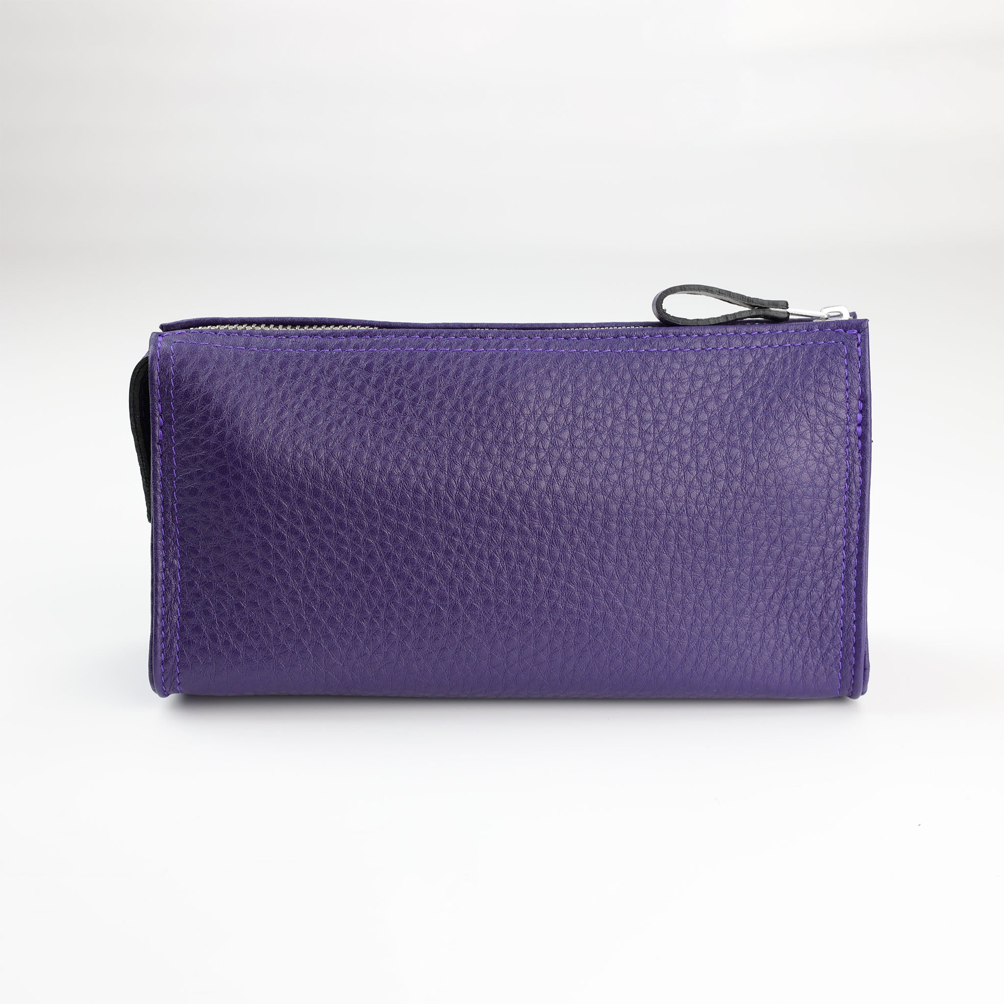 Lila Kosmetiktasche aus weichem Kalbsleder von F. Hammann