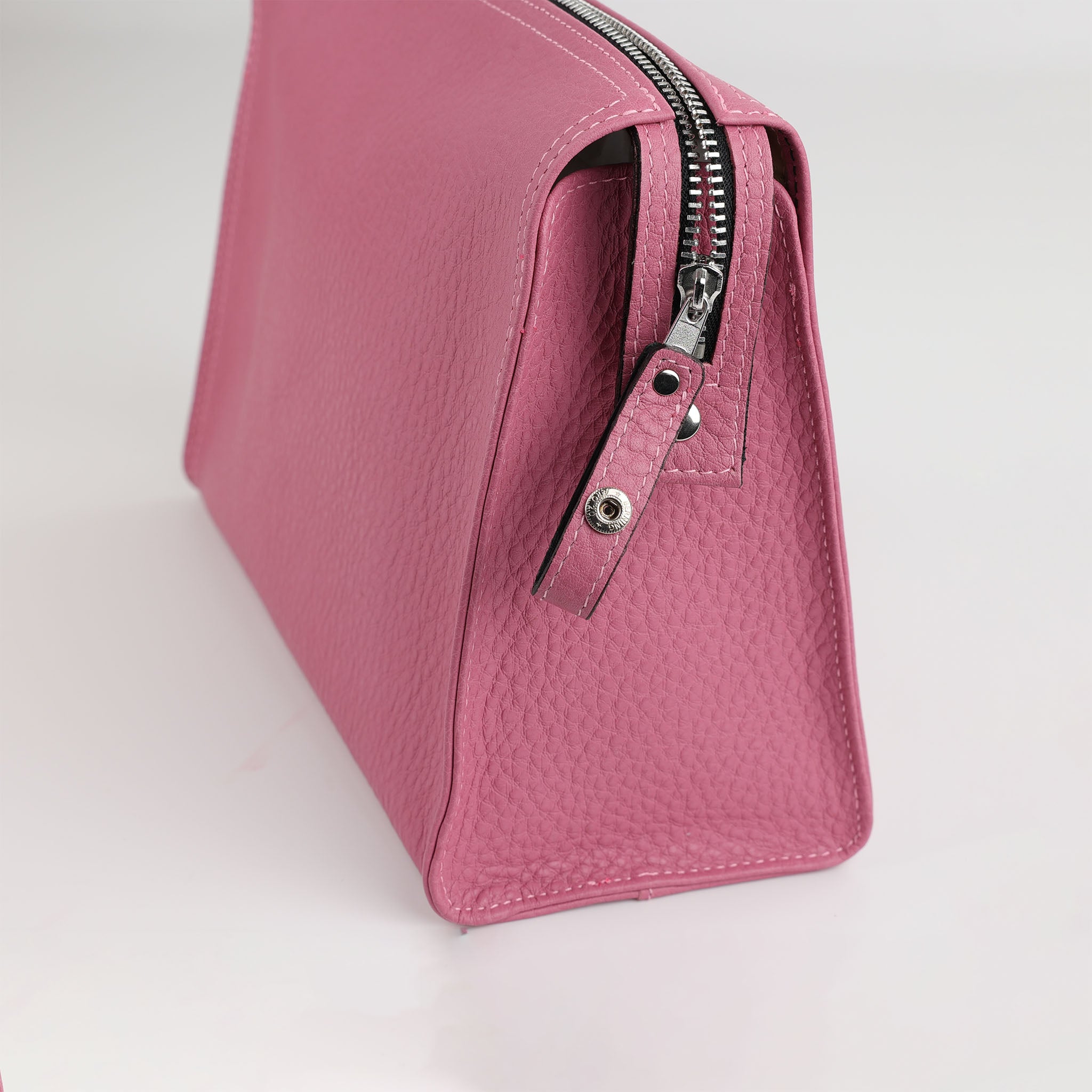 Elegante Beautycase Tasche aus naturbelassenem Kalbsleder in Rosa